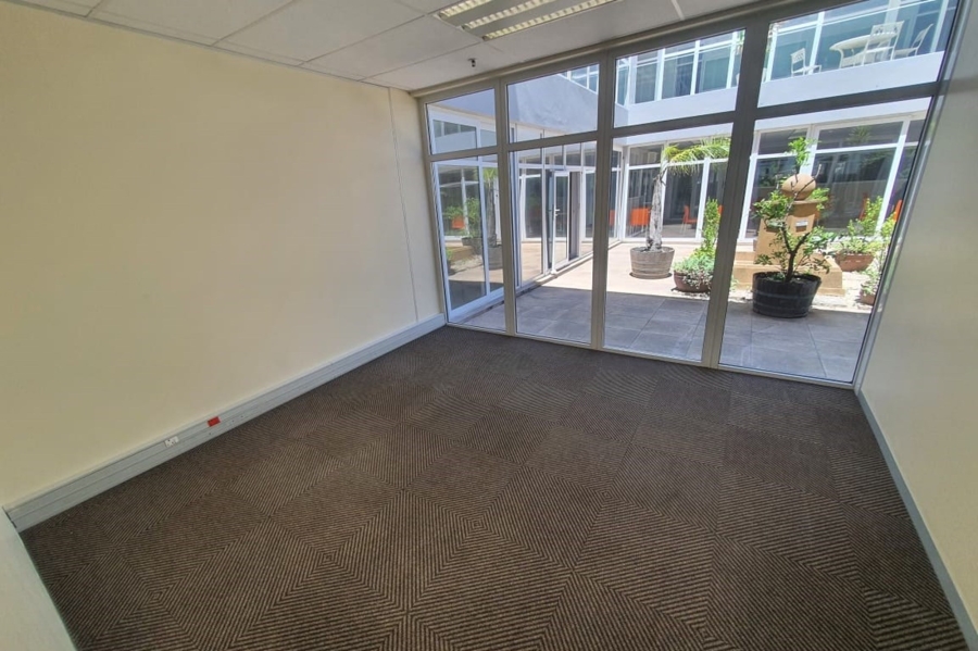 Commercial Property for Sale in Fairview Eastern Cape